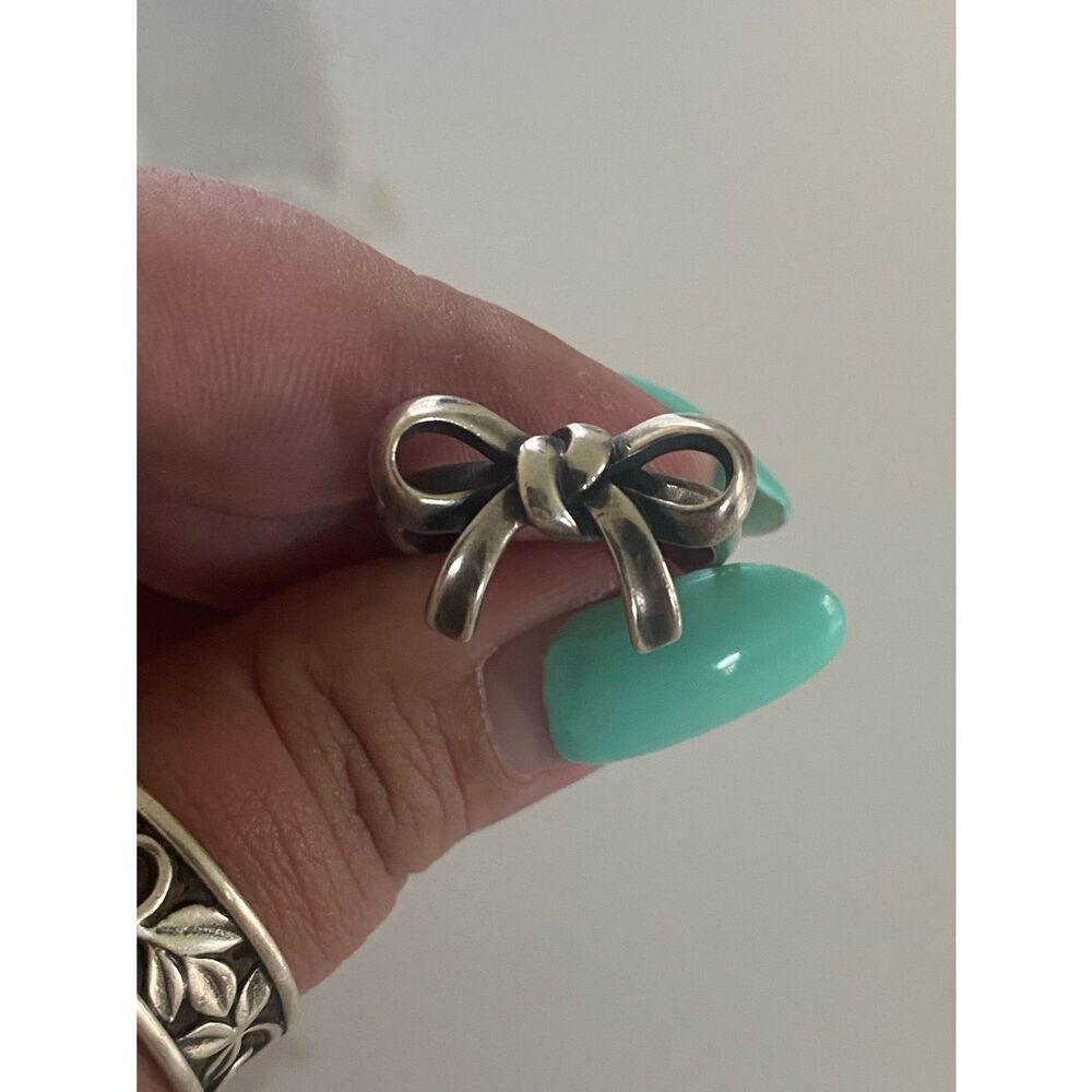 James Avery Retired Bow Ring